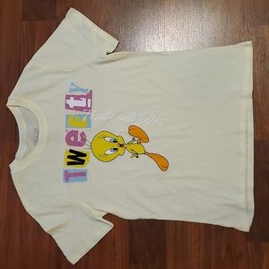 NWOT Loony Tunes Tweety tee shirt